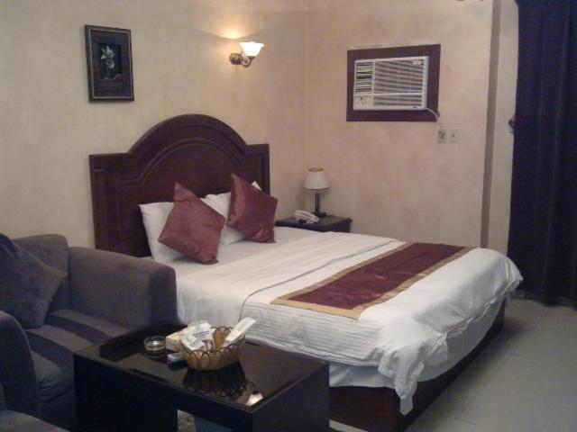 Al Baron Palace Khobar Lejlighedshotel Nadinah Eksteriør billede